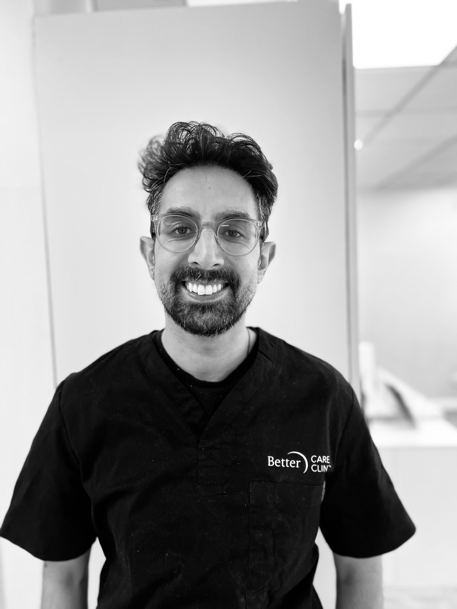 Dr Manish Gotecha